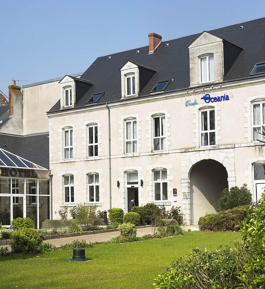 Escale Oceania Hotel 3*
