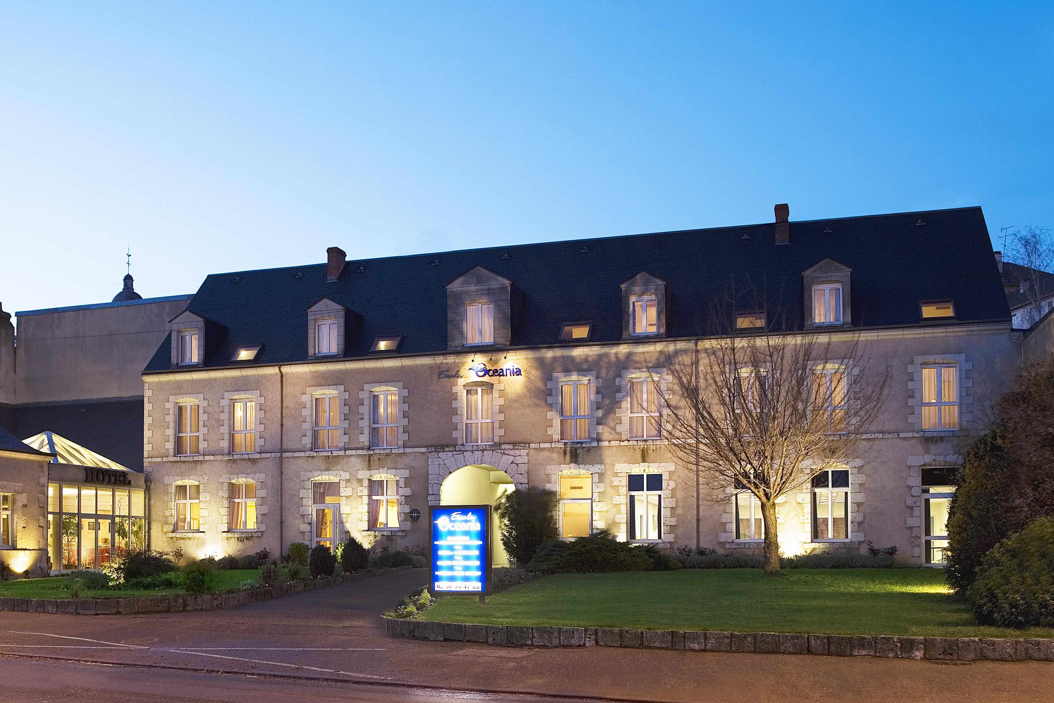 Escale Oceania Hotel 3*