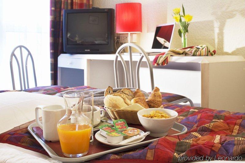 Escale Oceania Hotel 3*