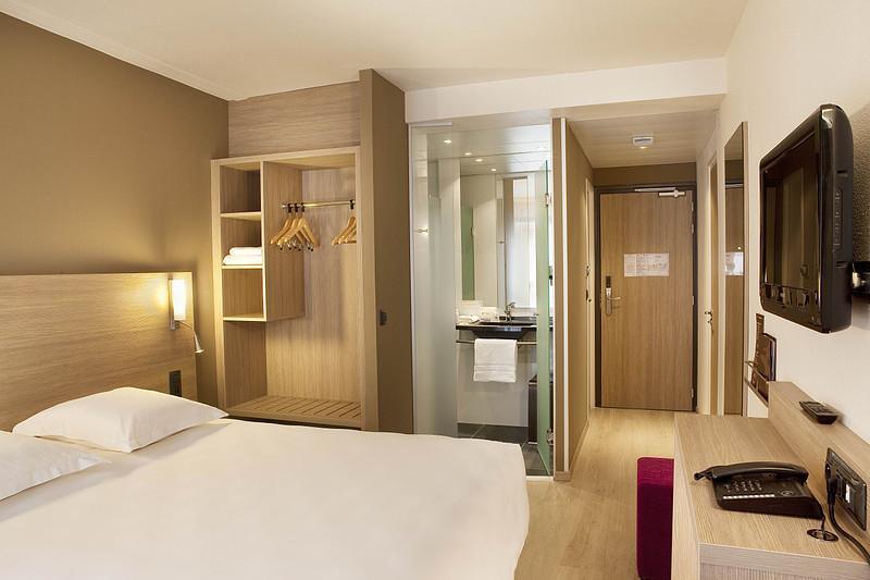 Escale Oceania Hotel 3*